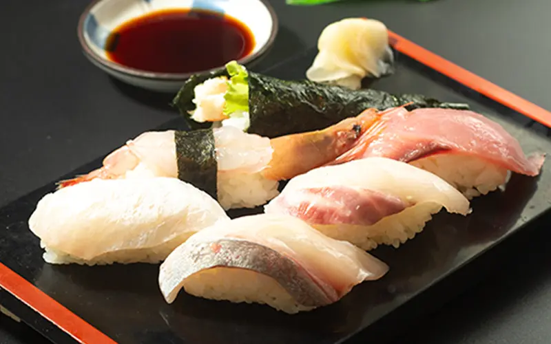 握り寿し(六貫)