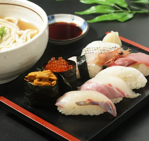 うどんとお寿司セット